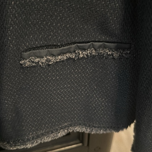 Saks Fifth Avenue vintage blazer, size medium - Picture 3 of 6